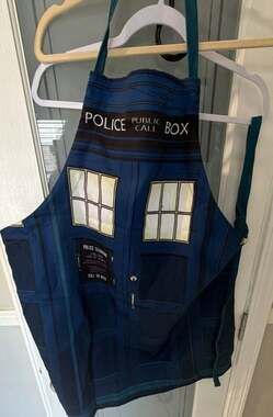 Doctor Who Seven20 TARDIS Police Box Kitchen Apron